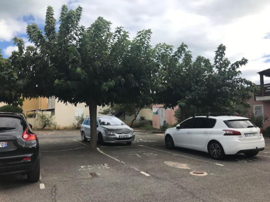De Plain-pied A 2 Min A Pied De La Plage. * Agde